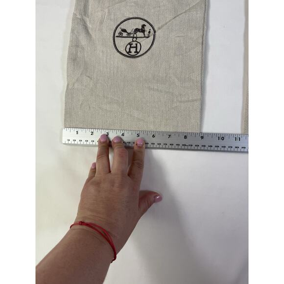 HERMES Dust Bag 2pc Lot Herringbone Beige Cotton Logo Drawstring 8.5x15 Shoe - Picture 5 of 5